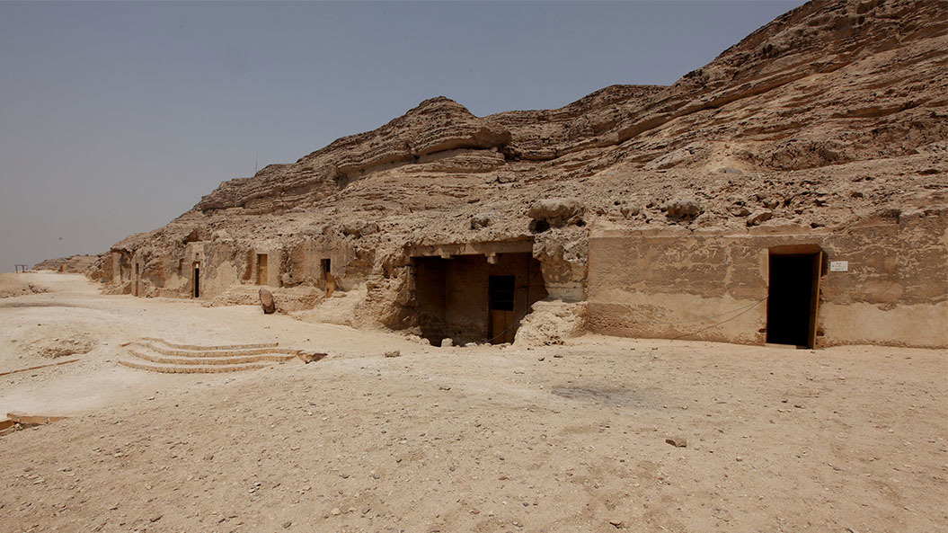 Visit Beni Hassan Tombs